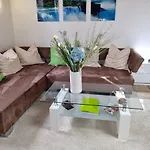 H2 * Düsseldorf